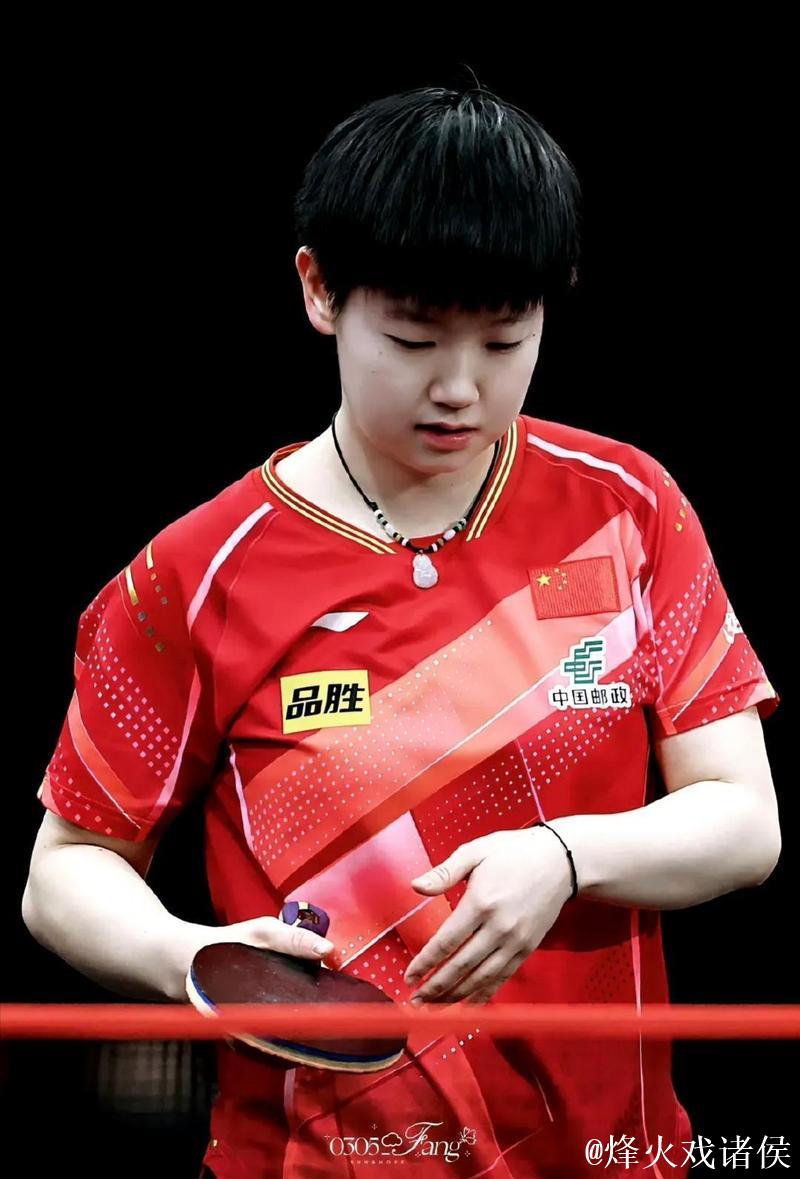 国乒全新公式照曝光:孙颖莎英姿飒爽甜美又可爱,梁靖崑变瘦明显 国乒全新公式照曝光:孙颖莎英姿飒爽甜美又可爱,梁靖崑变瘦明显